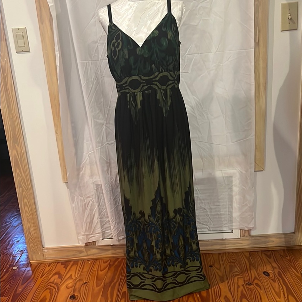 Olivia Matthews Green and Black Spaghetti Strap Maxi Dress